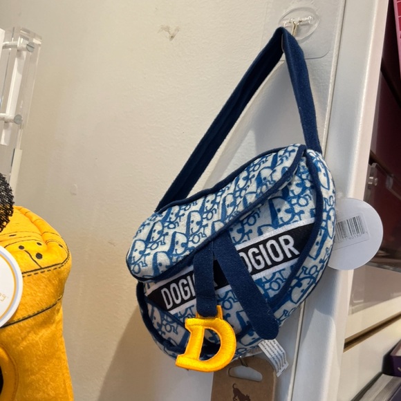 Haute Diggity Dogior Saddle Bag Brand New dog toy plush cute fashion pet toy - Picture 1 of 2